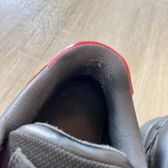 Mens Off-White c/o Virgil Abloh Black Red Sneakers - EU 43 / US 10